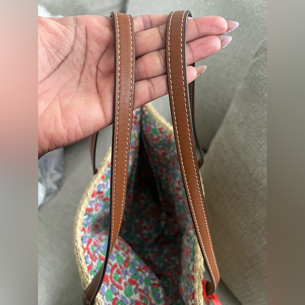 Tory Burch Oversized Raffia Perry Tote - Picture 11 of 11